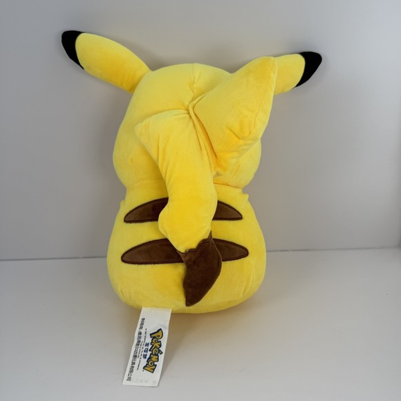 Pokémon PIKACHU Plush / Nintendo / Officially Licensed Limited Edition 15" - Picture 2 of 6